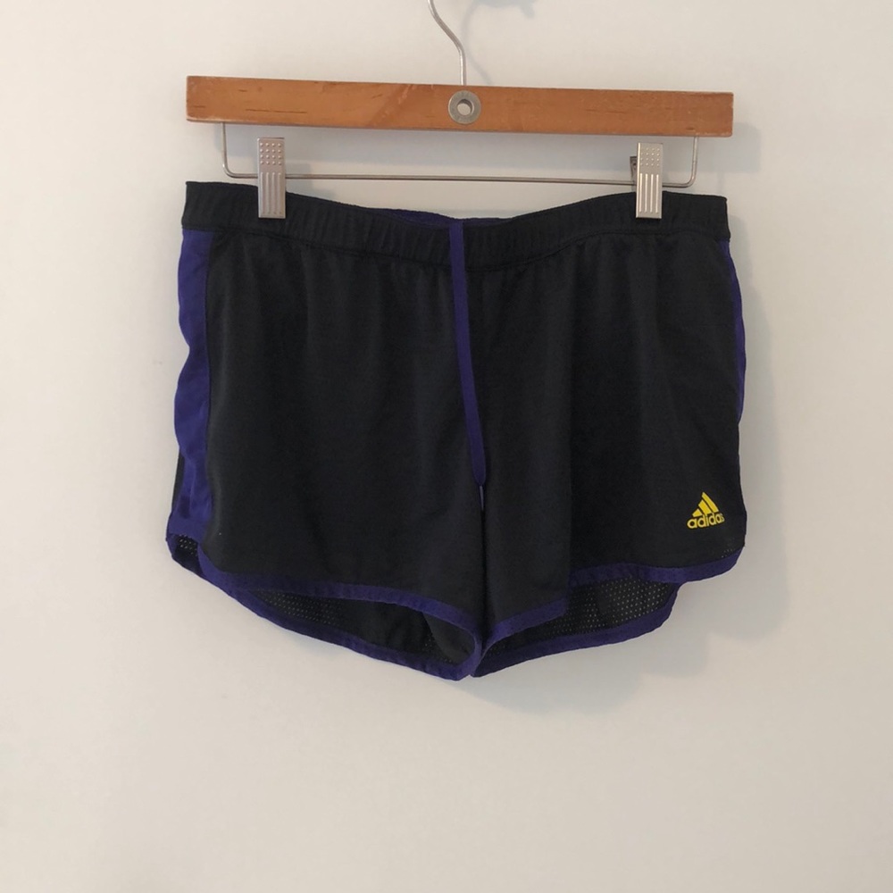 Adidas | Women’s active mesh shorts. Like new.